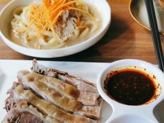 -贯贯吉·清真餐厅(浙江中路店)