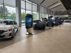 -北京盈之宝宝马&MINI4S店(望京店)