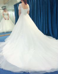 -爱纱嫁衣婚纱礼服馆