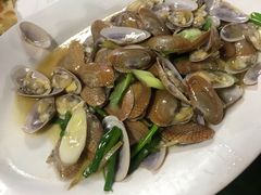 -四川小胡子海鲜(丁村万人海鲜广场店)