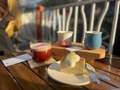 -SAFARI COFFEE