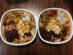 -超越炭火牛蛙火锅鸡(河东店)