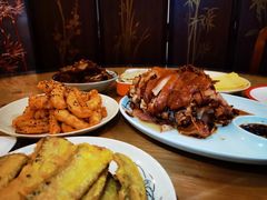 -聚首堂·特色小吃·肘子(什刹海德胜门店)