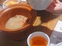 -黄泥岗·地道湖北菜(奥特莱斯店)