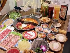 -巴卤社老火锅(财富店)