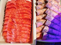 -尚尚仙·酸汤猪手·猪肚鸡火锅(华联万柳购物中心店)