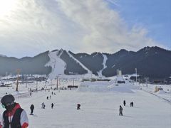 -丝绸之路山地度假区滑雪场
