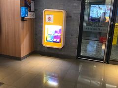 -麦当劳(中山大道中店)