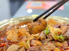 -牛一嘴·兰州牛肉面·大盘鸡(财富中心店)