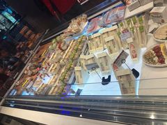 -巴黎贝甜(大宁国际商业广场店)