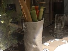 笔筒色拉-穹六人间 people 6(岳阳路店)