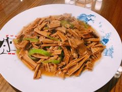 -缘来聚·徽菜名店(黄山宏村店)