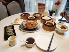 -万龙洲海鲜(大兴绿地缤纷城店)