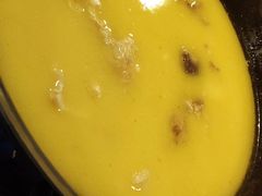 -鲜入围煮花胶鸡海鲜火锅