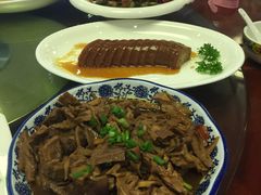-上海佘山世茂艾美酒店
