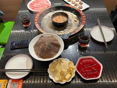 -三江两海老火锅(北京首店)
