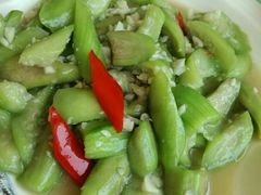 蒜茸丝瓜-百年聚宾楼(北大街店)
