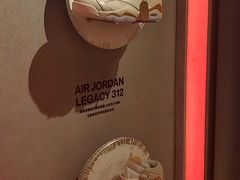 -JORDAN(东方广场店)