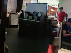 大堂-周渝食惦·酸菜鱼精致川菜(横岗店)