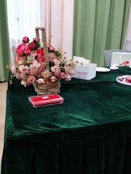 -爱瑞馨母婴护理中心·月嫂育儿嫂