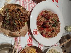 -肥肥虾庄·金牌油焖大虾(杨园滨江时代walk店)