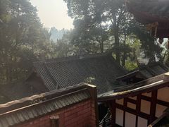 -凤栖山