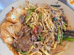 -方铲铲·成都板凳面(滨江银泰店)