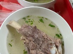 -周震馄饨