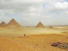 -吉萨金字塔群