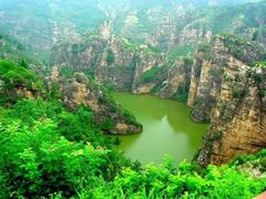 -龙潭大峡谷自然风景区