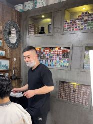 -青木造型HAIR·あおき髪を刈る潮人店