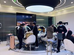 点击看大图 -CE·专业蛋白•羽毛接发·潮色烫染品牌店