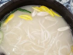 -桥香园云南过桥米线(金马碧鸡店)