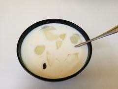椰奶清补凉-志龙皇冠吃货椰子铺