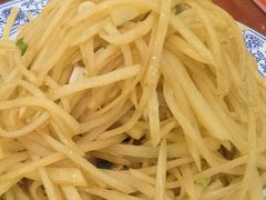 -东兴寒舍老北京炸酱面(三里河路店)