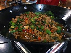 酸菜牛肉火锅-银满斗(步行街总店)