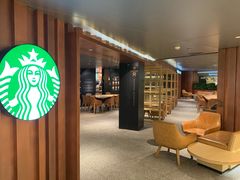 大堂-星巴克臻选(国贸商城首店)