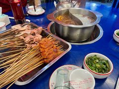 -牛华周记麻辣烫起源店