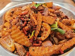 -佬缸炮江湖川菜(玉林店)