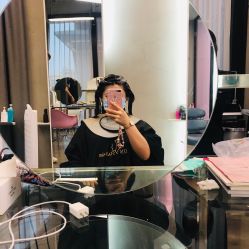 -ON STAR SALON