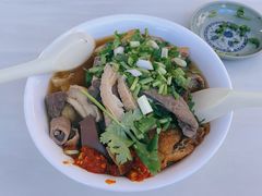 -府广阿婆牛杂