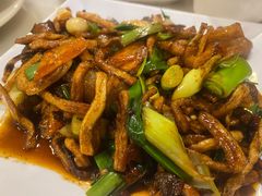 萝卜干腊肉-嘉丰湘菜馆(芳群园店)