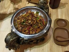 -小六汤包砂煲菜(文景路店)