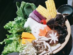 -湊湊火锅·茶憩(新中关购物中心店)