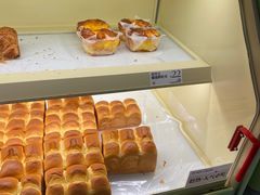 -HOT CRUSH趁热集合·现烤面包(环球港店)