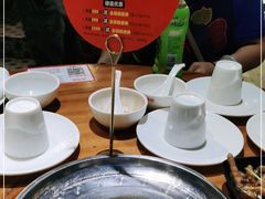 -捞围鲜·港式打边炉(海阳路店)