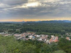 -辛安庄鸡鸣山景区