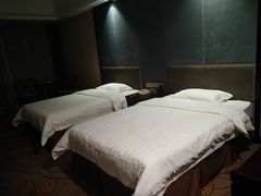 -张家界大成山水国际大酒店