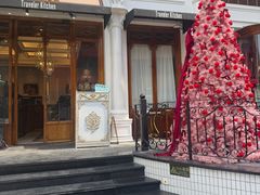 -秘密旅行Bonjour(黑金冠 江南西店)