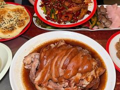 -聚首堂·特色小吃·肘子·炙子烤肉烤串(什刹海德胜门店)
